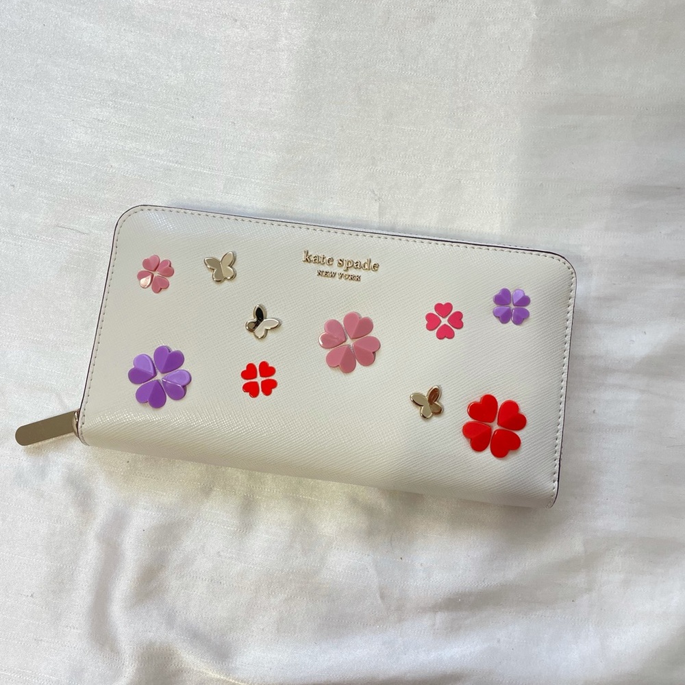 Kate Spade spencer spade clover butterfly zip-around continental wallet